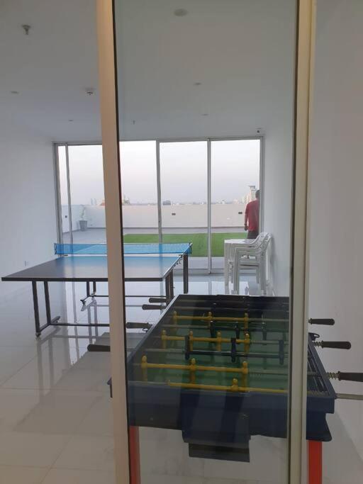Hermoso Departamento Con Piscina Y Estacionamiento Асунсьон Экстерьер фото