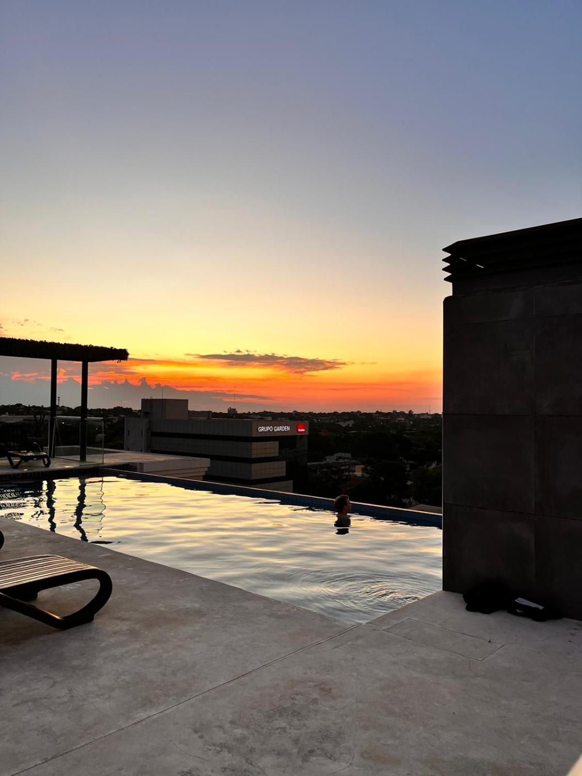Hermoso Departamento Con Piscina Y Estacionamiento Асунсьон Экстерьер фото